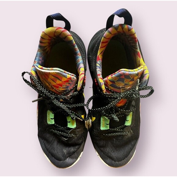 Nike Giannis Immortality 2 Multicolor Shoes Youth Sz 5 Kaleidoscope Sneakers - Picture 4 of 8